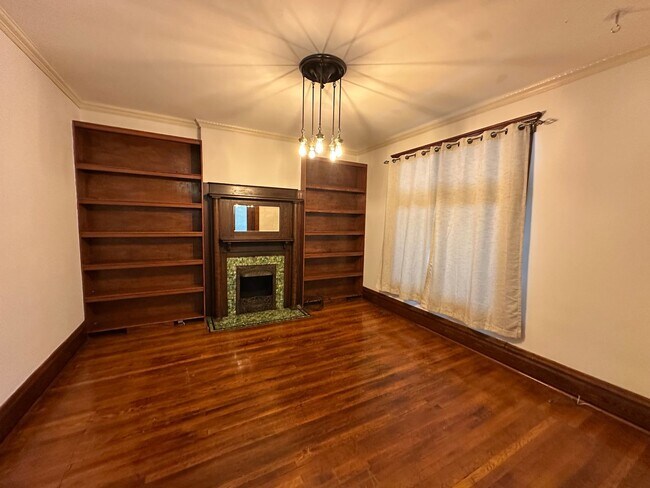 Foto del edificio - Short North / Victorian Village Single Family House!