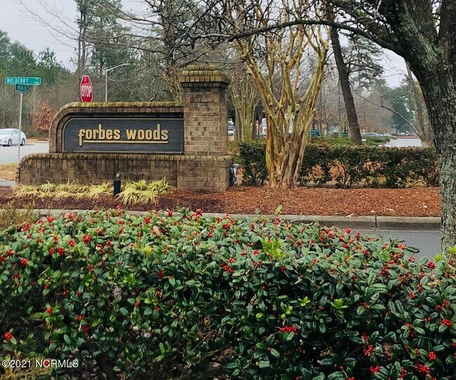 Foto del edificio - 2816 Mulberry Ln