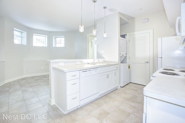 Foto del edificio - 2150 F St NW