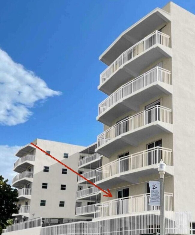 Foto del edificio - 901 S Surf Rd