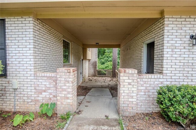 Foto del edificio - 6258 Stoney Point Loop