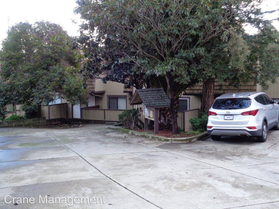 Primary Photo - 3600 Green Acre Rd