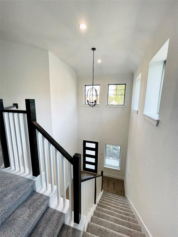 Foto del edificio - 313 Rise Ln