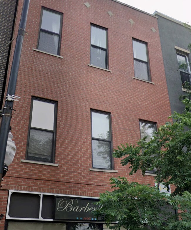 Building Photo - 1875 N Milwaukee Ave