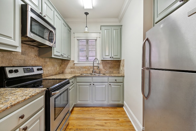 Building Photo - 3259 Carlotta St