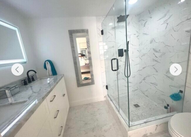 Building Photo - 2225 Florida A1A