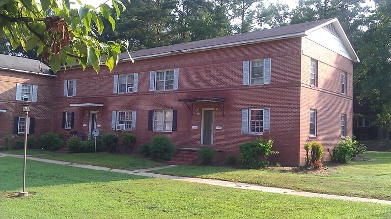 Foto del edificio - 109-113 E Weatherspoon St