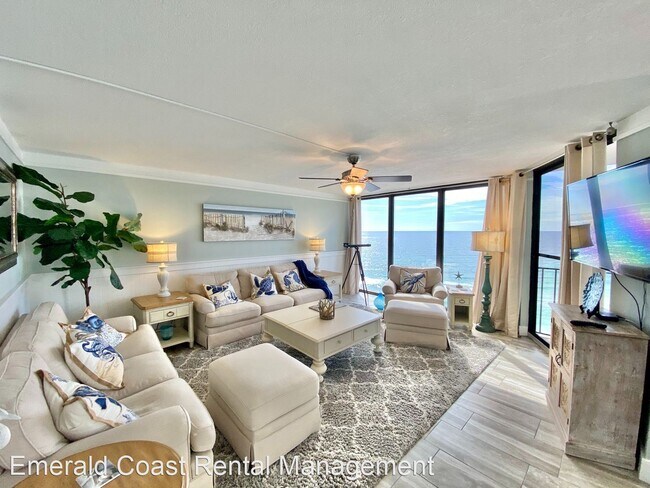 Foto del edificio - 11619 Front Beach Rd