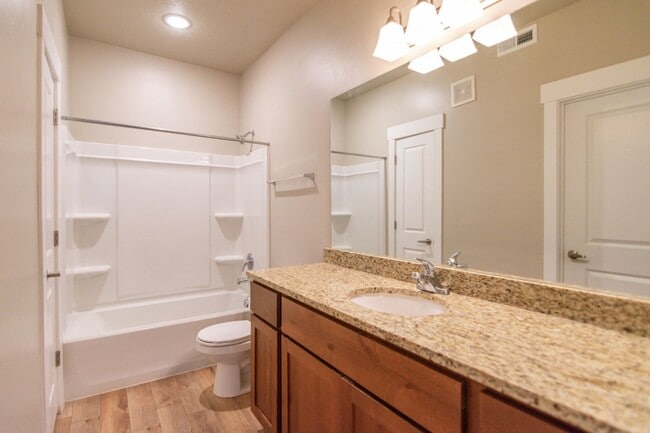 Building Photo - *The Village on 4th in Springville