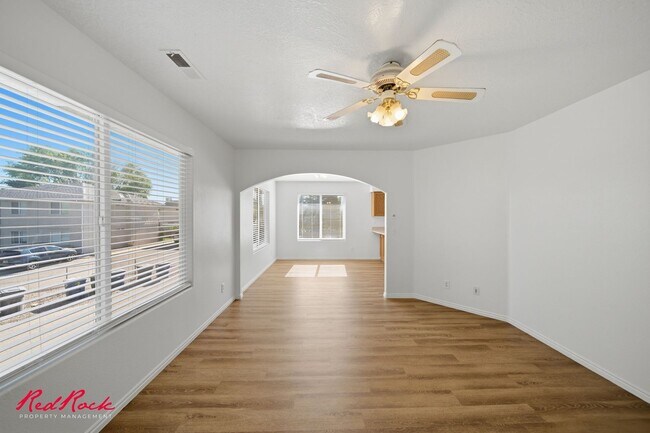 Foto del edificio - Newly Updated and Move-In Ready 3 bedroom home