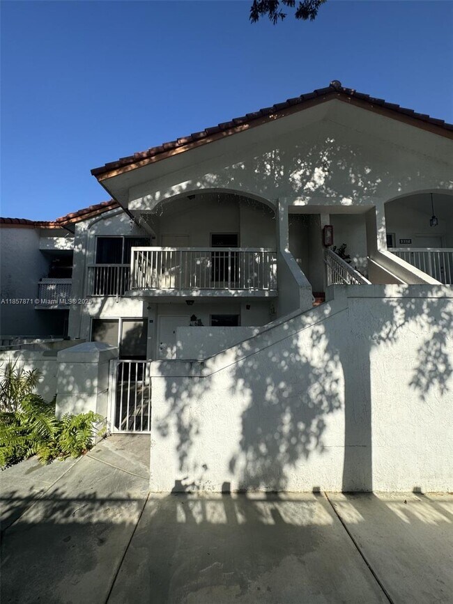 Building Photo - 7611 SW 153rd Ct