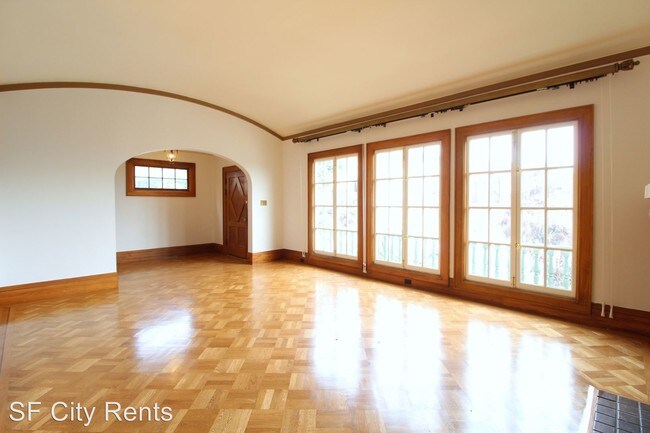 Foto del edificio - 3 br, 1 bath House - 1665 Plymouth Ave.