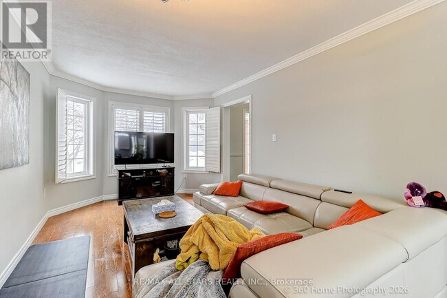 Photo du bâtiment - 6 Amberview Dr