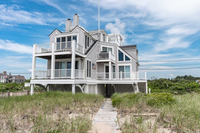 Building Photo - 24 Green Hill Ocean Dr