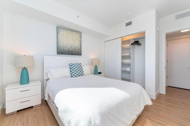 Foto del edificio - 460 NE 5th St