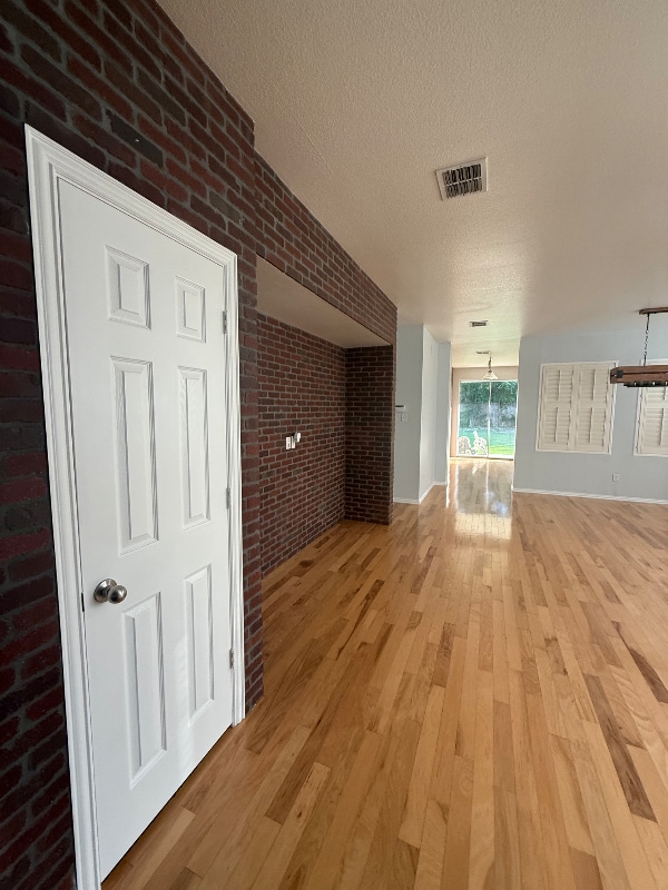 Building Photo - 5521 Paloma Ct