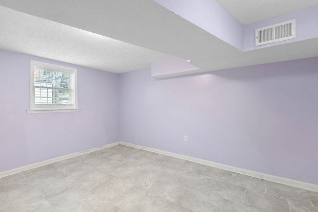 Photo - 512 River Rouge Dr House