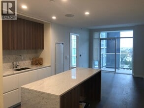 Building Photo - 7418 Paulson St