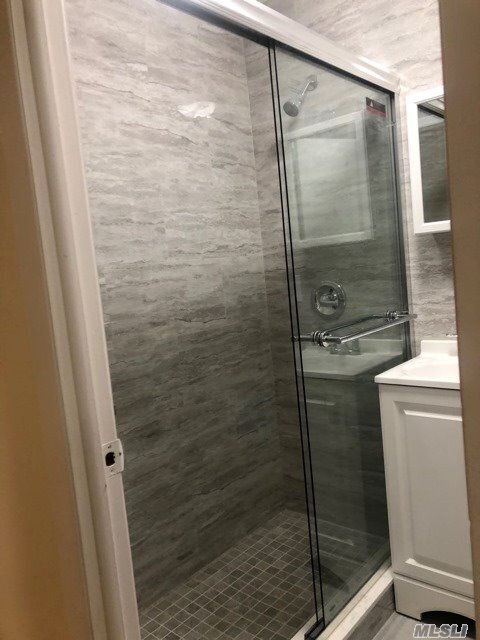 Foto del edificio - 31-17-31-38 38th St