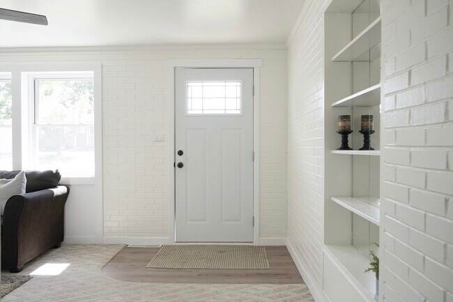 Foto del edificio - 706 F St