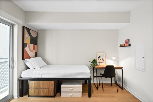 Bedroom - FOUND Study Downtown Berkeley