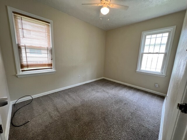 Foto del edificio - 9619 Sandusky Ave