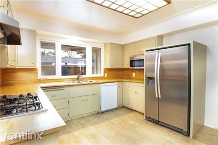 Building Photo - 3 br, 3 bath House - 4012 Via Valmonte
