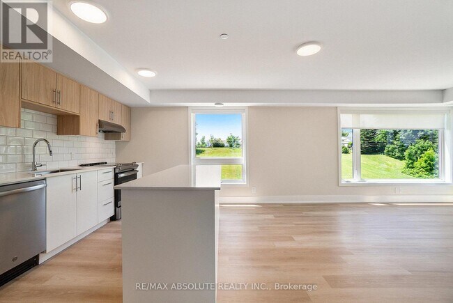 Photo du bâtiment - 12 Thomas St N