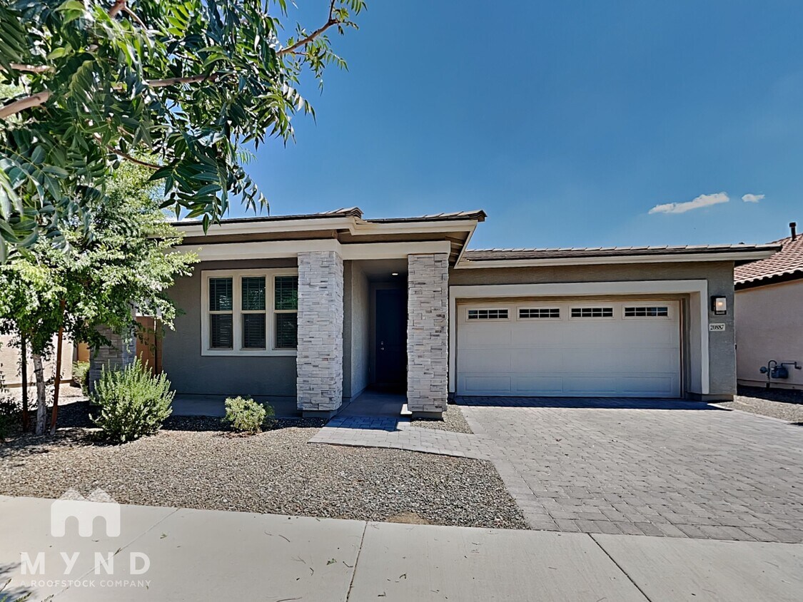 Foto principal - 20887 E Swan Dr