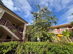 Building Photo - 675 SW 7th Ave