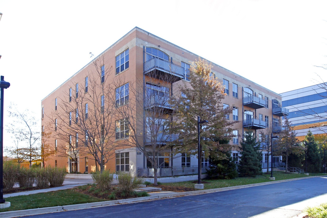 Summit Lofts Apartments Saint Louis, MO