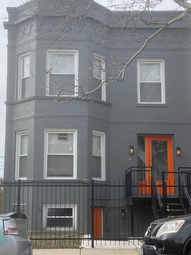 Foto del edificio - 7414 S Maryland Ave