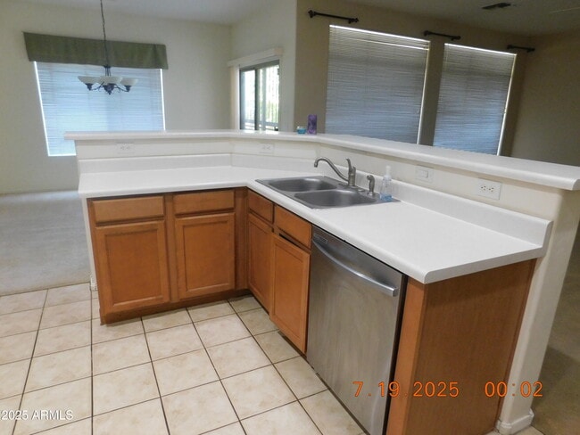 Building Photo - 12810 W Charter Oak Rd