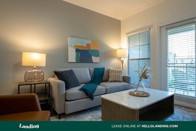 Foto del edificio - 420 W Slaughter Ln