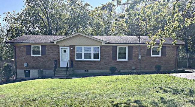 Photo - 117 Curtiswood Dr House