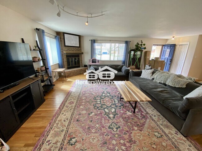 Foto del edificio - 3140 Webster St