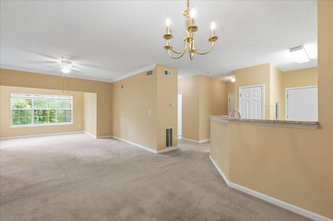 Building Photo - 1202 Walden Park Dr