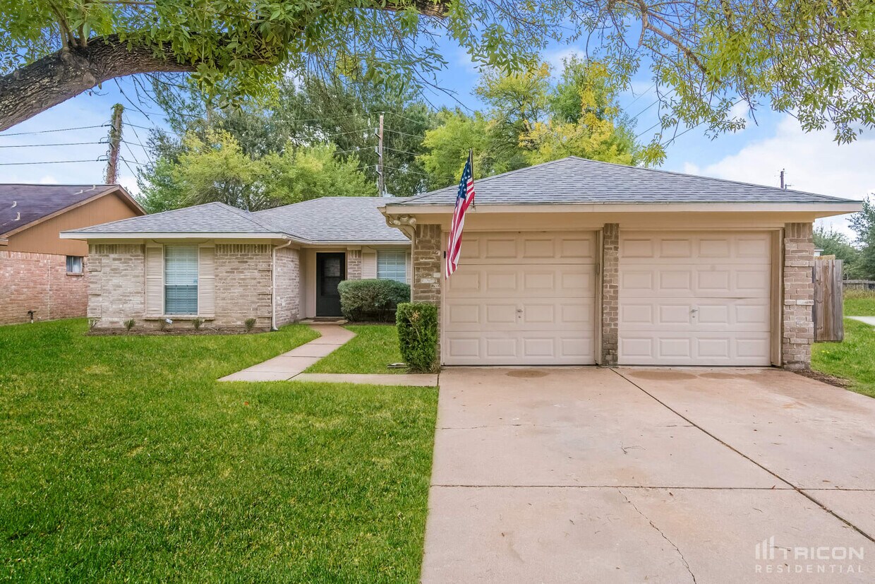 Foto principal - 2602 Carson Dr
