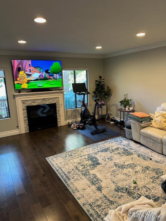 Building Photo - 26 Tollridge Ct