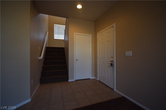 Building Photo - 4036 Joyous St