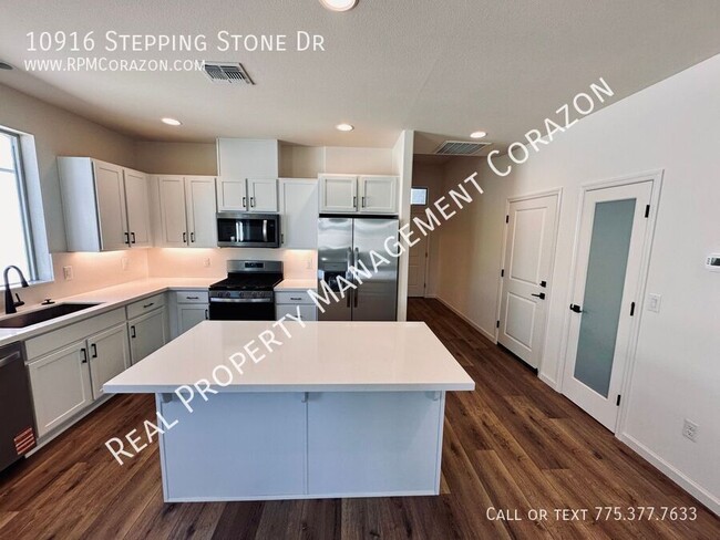 Building Photo - 10916 Stepping Stone Dr