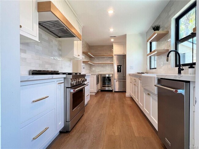 Foto del edificio - 6807 E Belice St