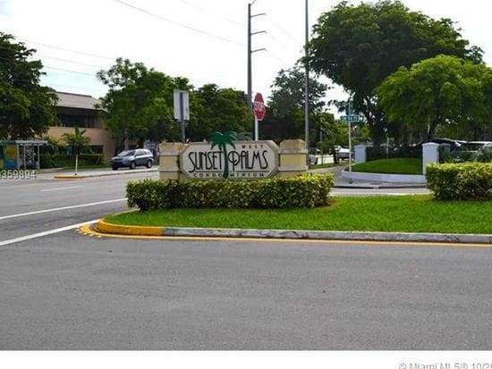 Photo - 7232 SW 94th Pl (Miami, FL)