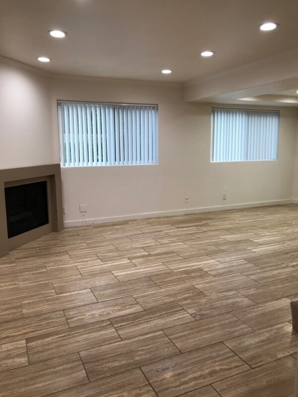 Foto del edificio - 13012 Riverside Dr
