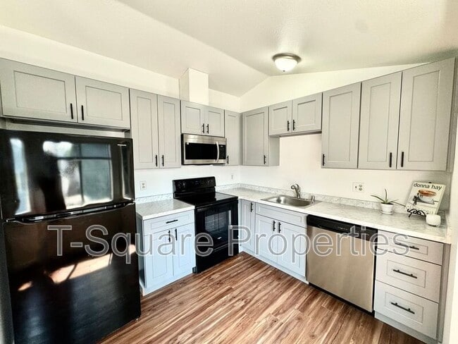 Photo - 2720 204th St SW Apartment