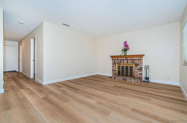 Building Photo - 12630 Darkwood Rd