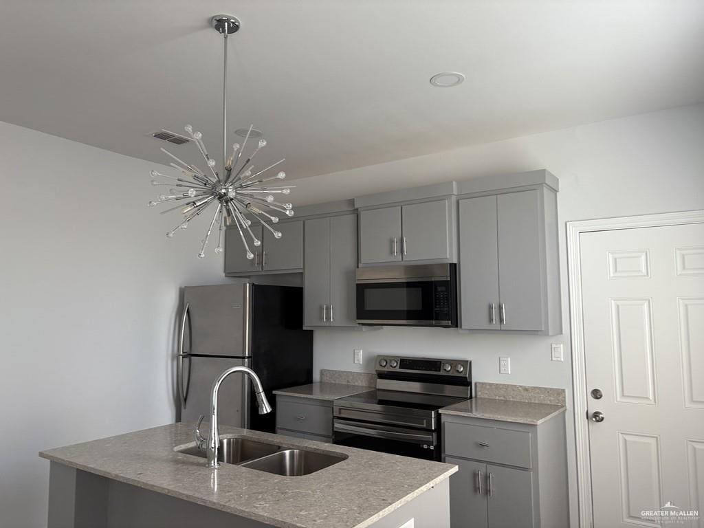 Building Photo - 3924 Las Vistas Ln