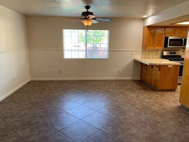 Foto del edificio - Charming Exeter home available!