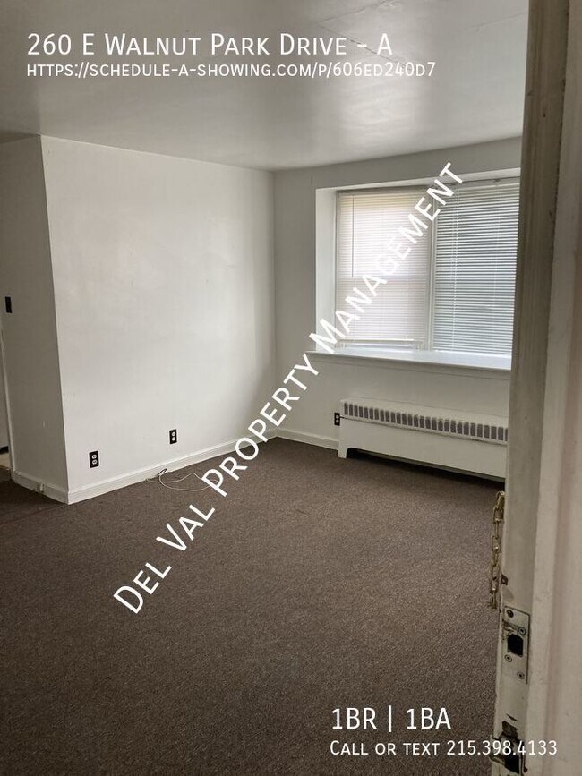 Building Photo - This 1-Bd apartment is For Rent in East Oa...