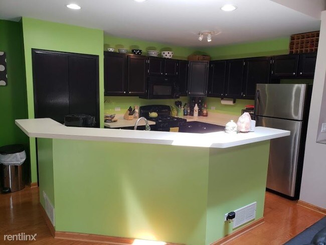 Foto del edificio - 21 Garden Crescent Ct